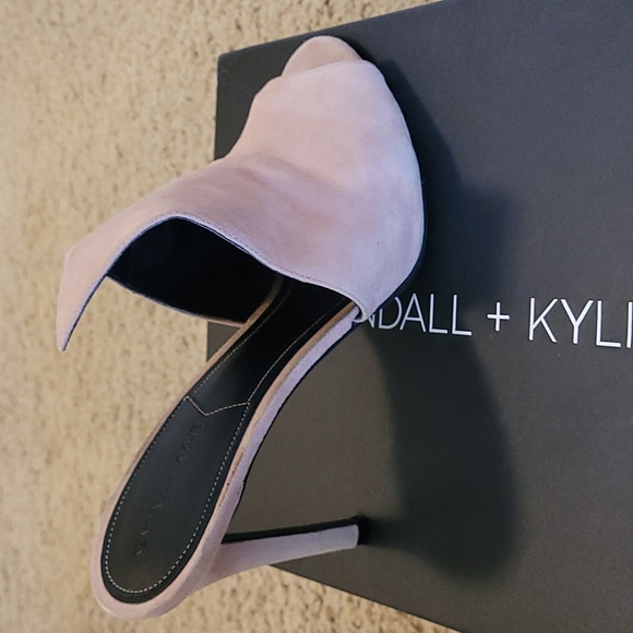 Kendall & Kylie 110mm Essie Suede Mule - Picture 6 of 7